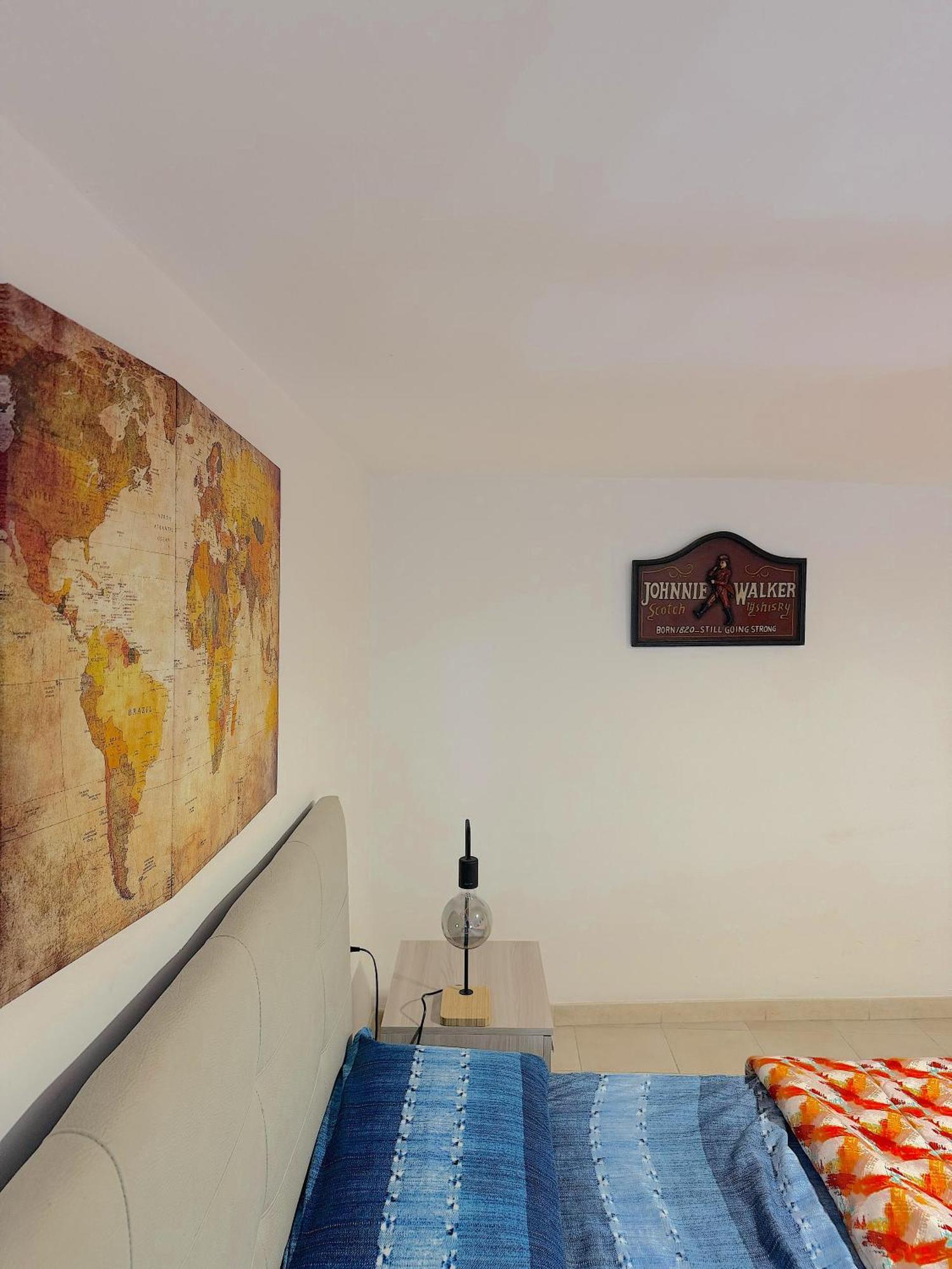 Frizzi & Lazzi House Apartment Napoli Exterior foto
