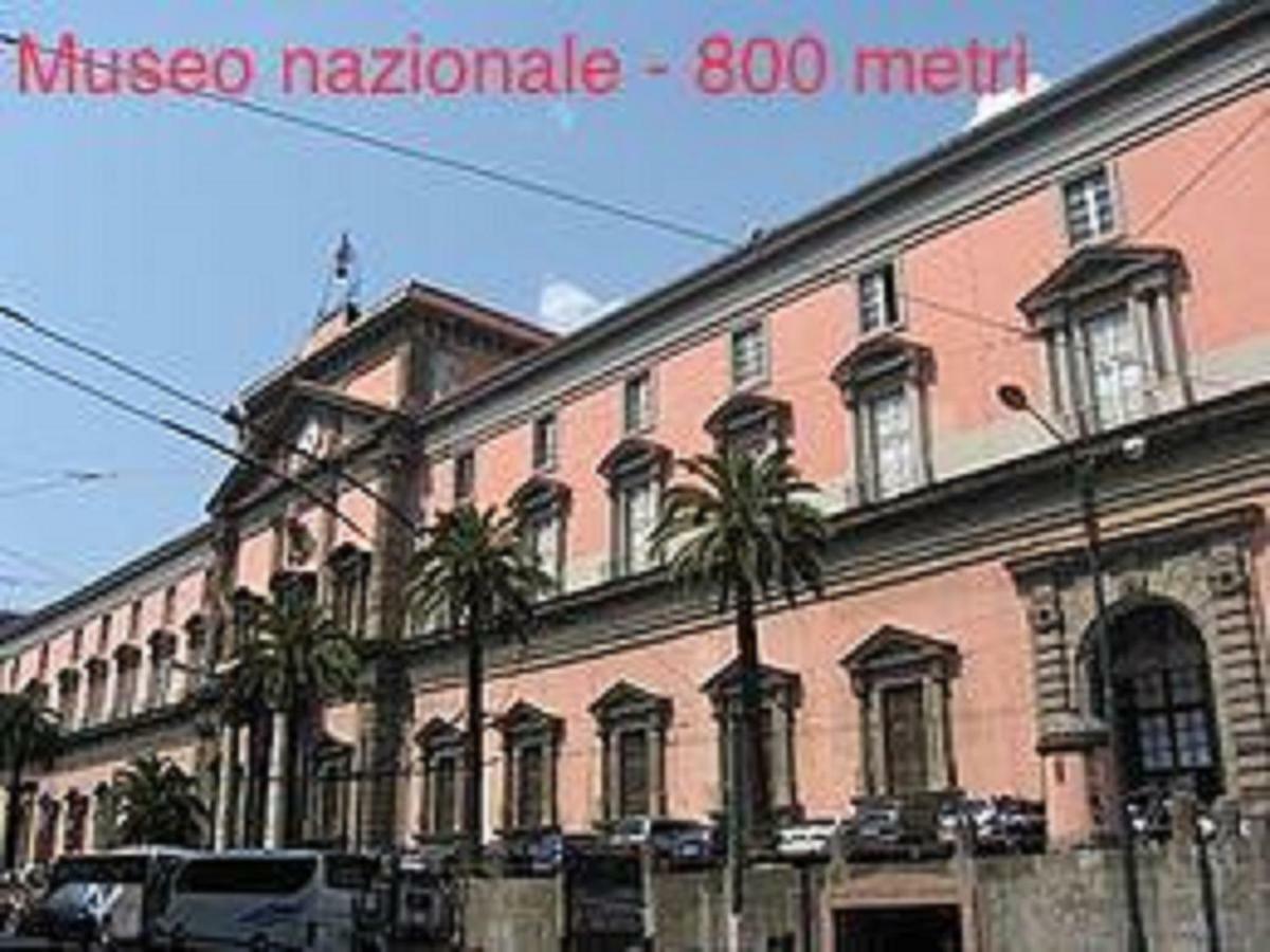 Frizzi & Lazzi House Apartment Napoli Exterior foto